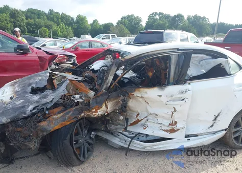 2015 Lexus Is 350 z USA, uszkodzony, nr VIN JTHBE1D2XF5020584